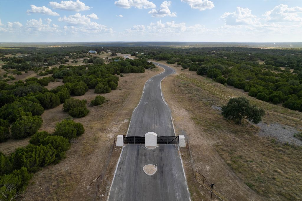 81 Private Rd. 4719 Private Road 4718, Kempner