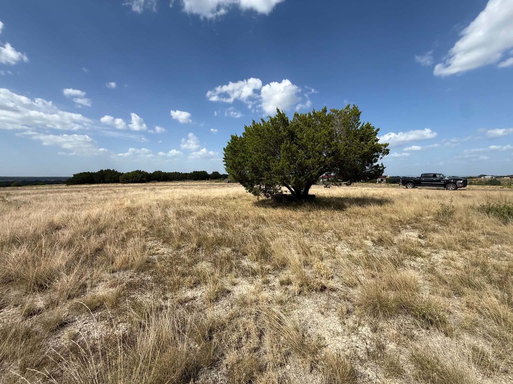 Summit Springs Drive, Spicewood