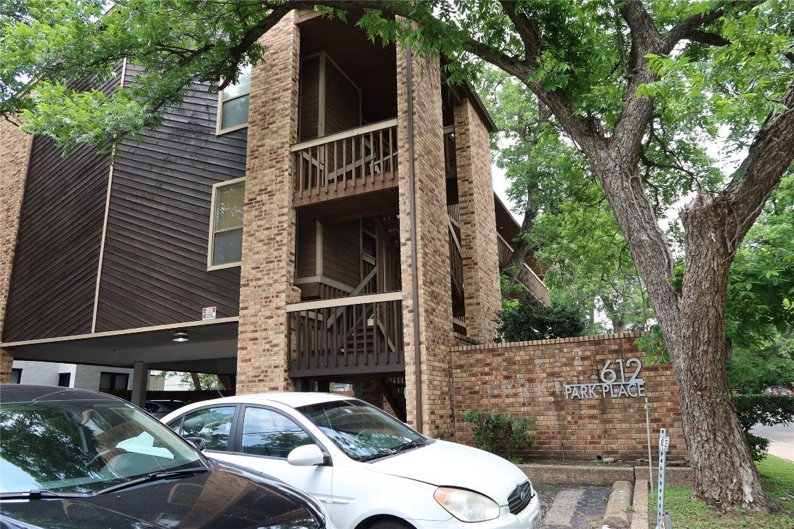 Photo of Listing #5623370