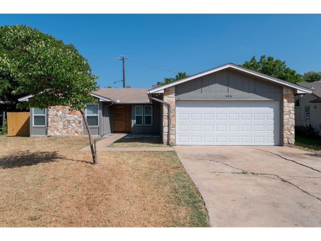 Photo of Listing #8918767