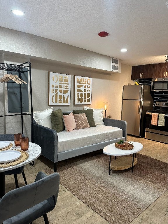 9220 N Interstate 35 Highway, Austin