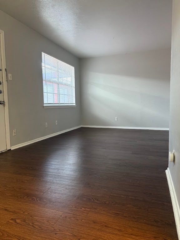 Photo of Listing #3040143