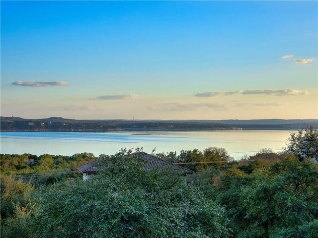 6714 Mountain Trail, Austin