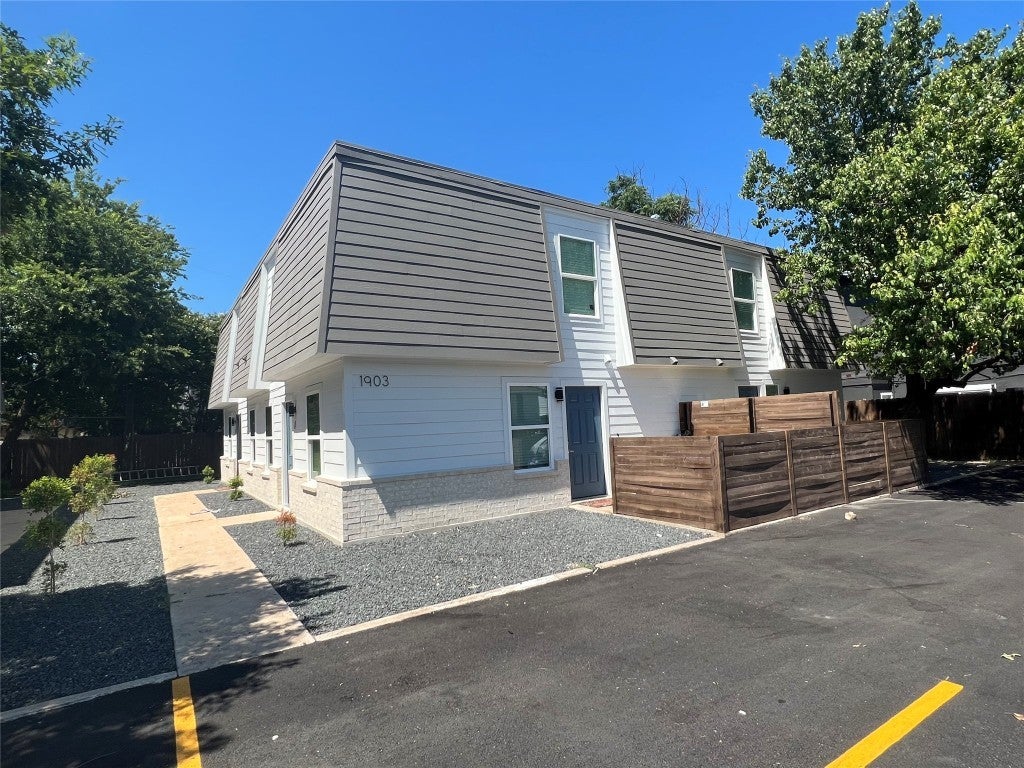 Photo of Listing #9138586