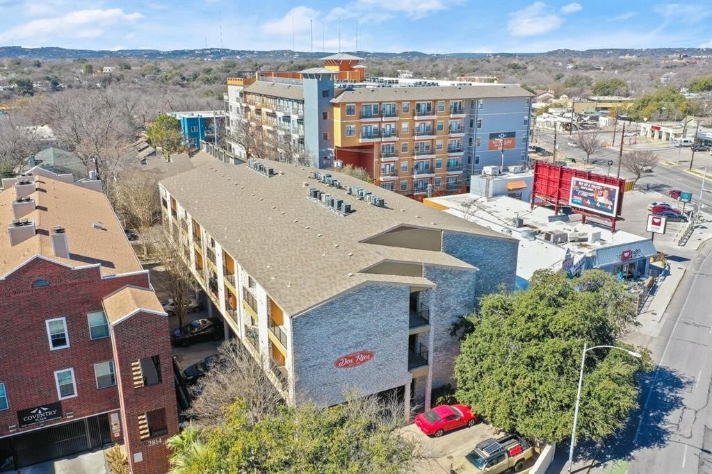 Photo of Listing #1352156