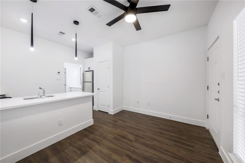 Photo of Listing #5479476