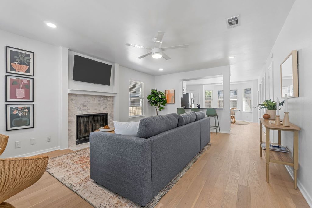 2101 Kirksey Drive A, Austin