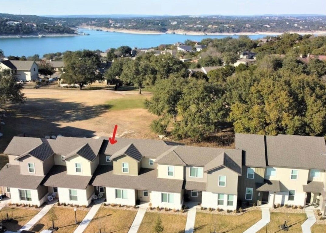 Photo of Listing #3111601