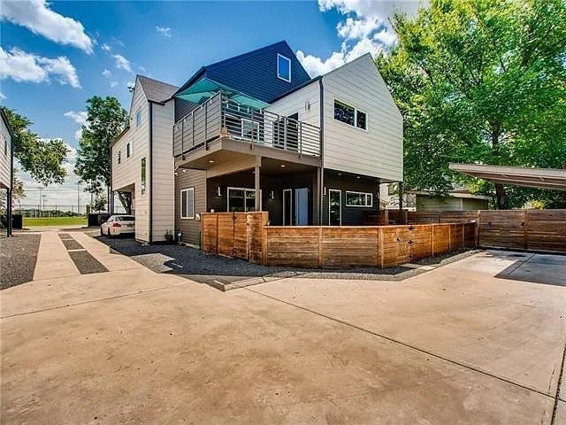 402 W 51st Street B, Austin