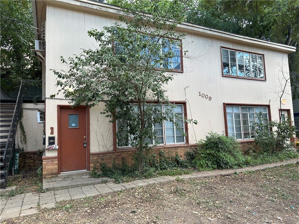 Photo of Listing #3097126