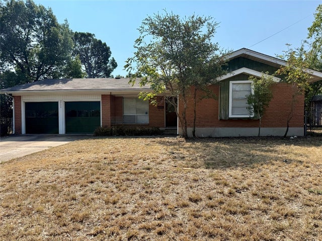 2711 Little John Lane, Austin