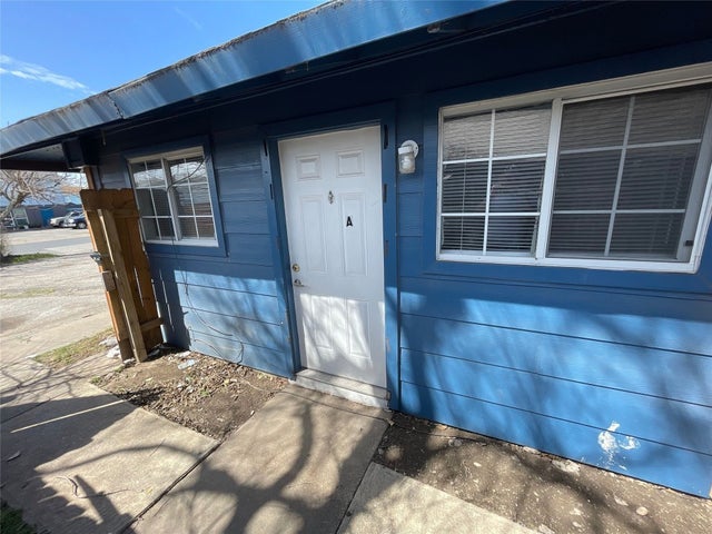 1914 Hearthstone Drive A, Austin