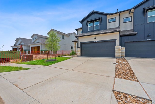 8513 Wellspring Loop, Round Rock