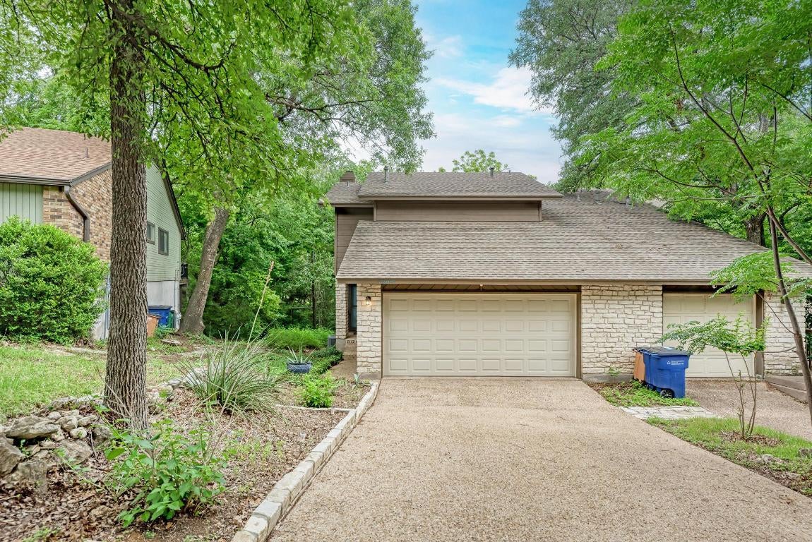 Photo of Listing #2875305