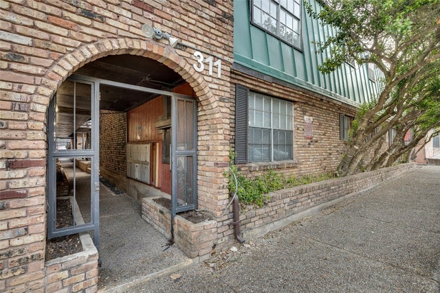 311 E 31st Street 103, Austin