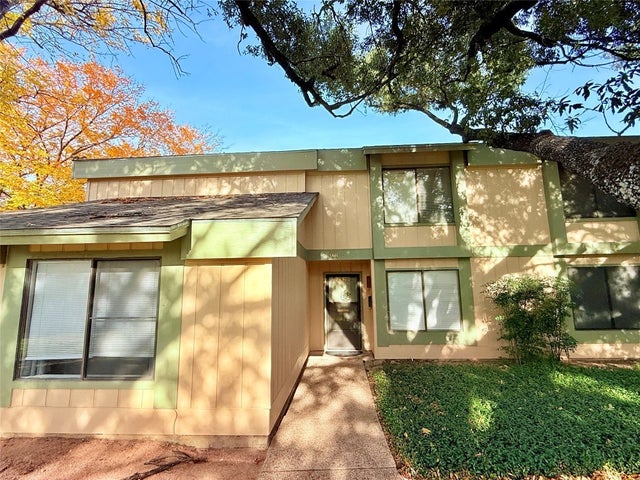 9611 Blue Creek Lane, Austin