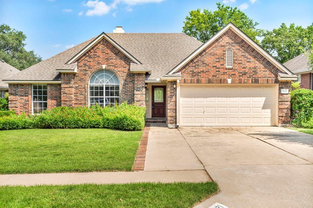 Photo of Listing #8385350