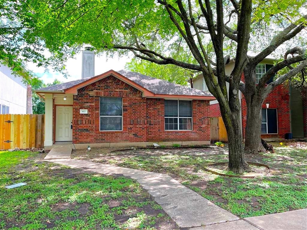 813 Black Locust Drive, Pflugerville