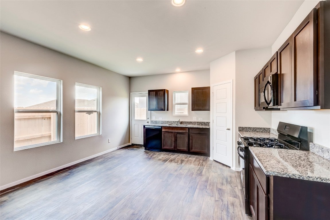 Photo of Listing #5510165