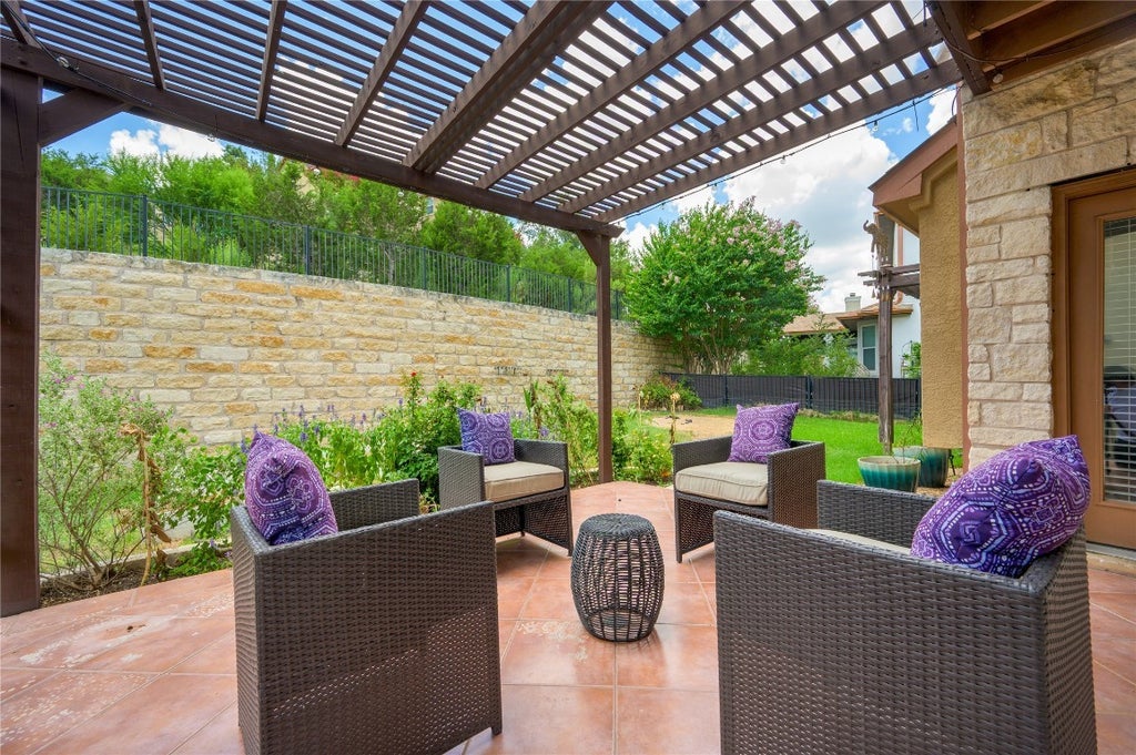 21 Green Terrace Cove, Lakeway