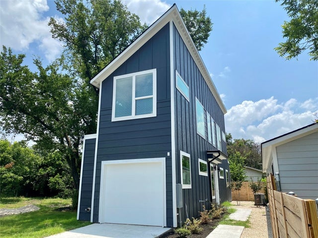 2500 Sweeney Lane B - Back House, Austin