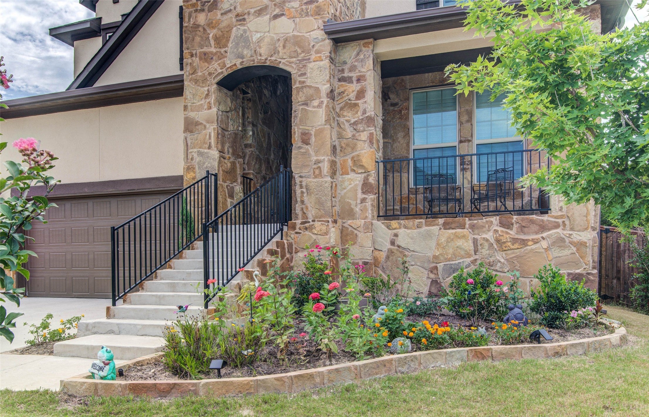 Photo of Listing #1188845