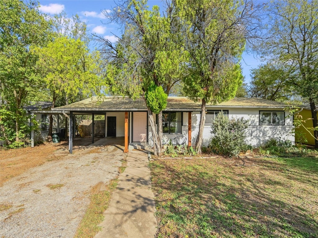 Photo of Listing #3301878