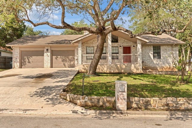 850 Mission Hills Drive, New Braunfels
