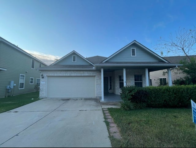 1118 Boxwood Loop, Georgetown