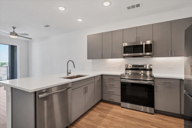 4801 Springdale Road 1402, Austin