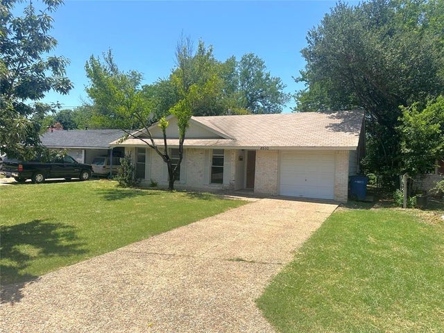 8510 Woodstone Drive, Austin