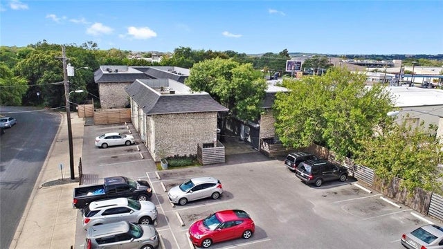 2301 Ohlen Road 210, Austin