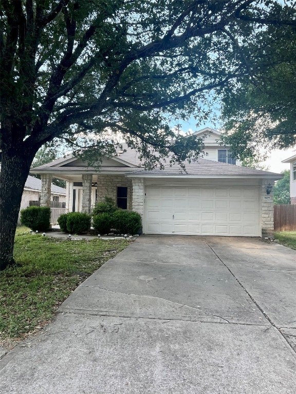 3809 Top Rock Lane, Round Rock