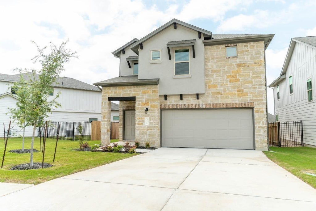 324 Rend Drive, Leander
