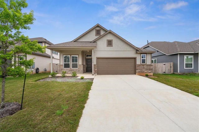 Photo of Listing #3646047