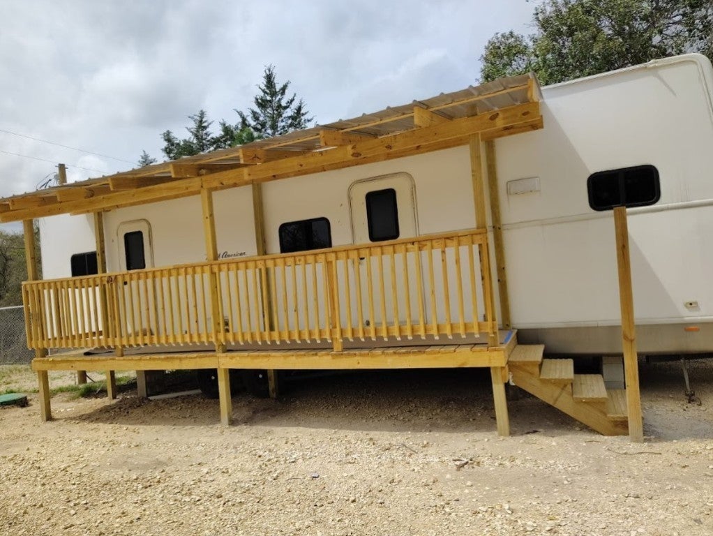 Photo of Listing #8403043