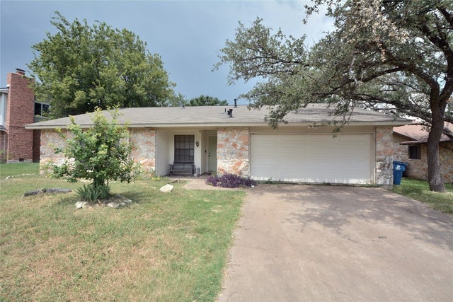 12327 Deerbrook Trail, Austin