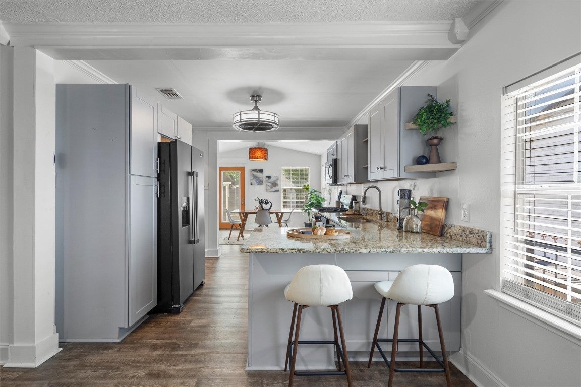 Photo of Listing #3424244