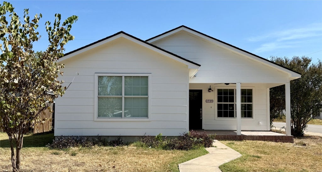 1739 Leander Street, Georgetown