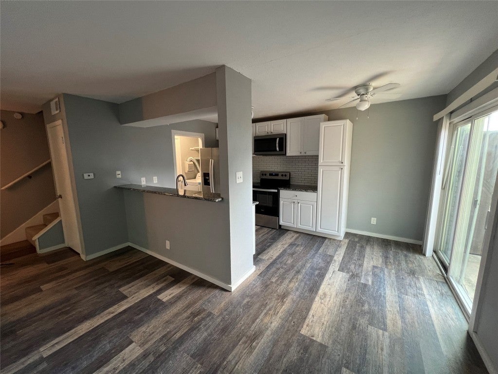 Photo of Listing #1556981