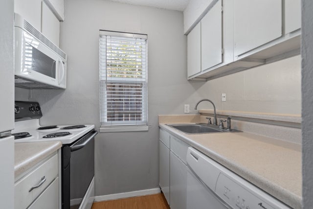 4105 Speedway 102, Austin