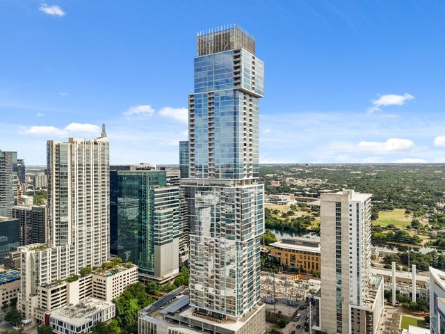 301 West Avenue 5604, Austin