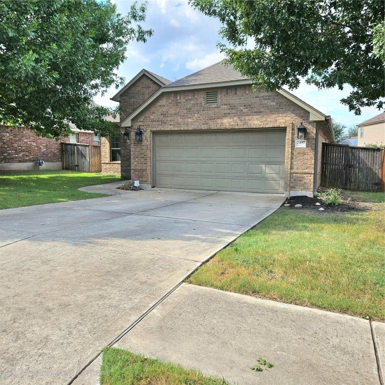 2487 Santa Barbara Loop, Round Rock