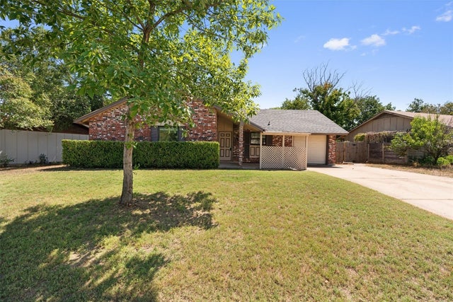 325 Heartwood Drive, Austin