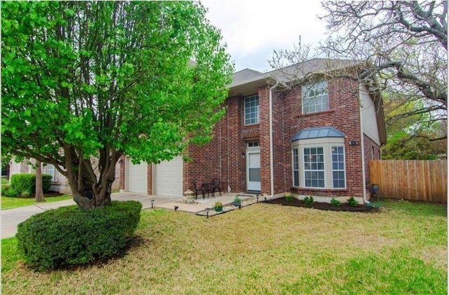 1802 White Oak Cove, Round Rock