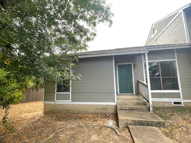 113 Hillside Drive B, Elgin