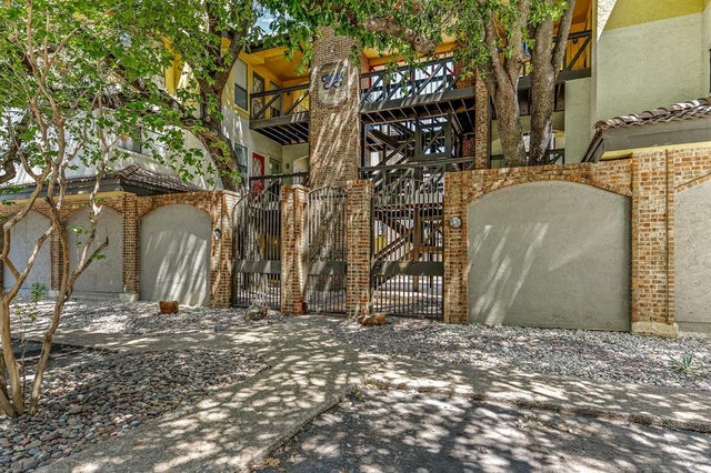 806 W 24th Street 214, Austin