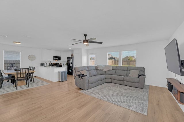 2324 Willkomen Way, Pflugerville