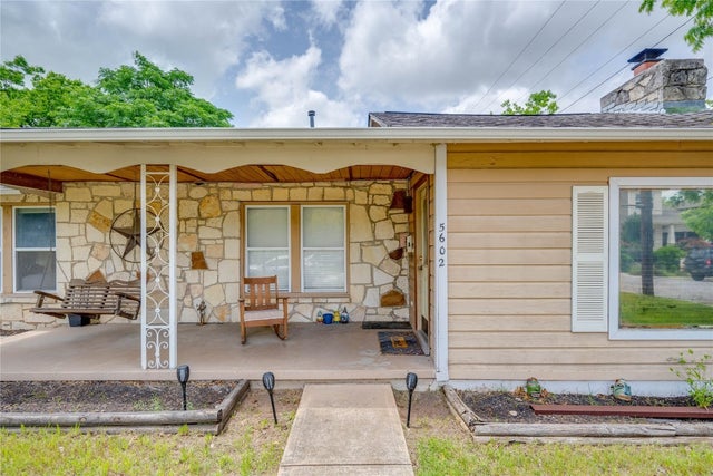 5602 Roosevelt Avenue, Austin