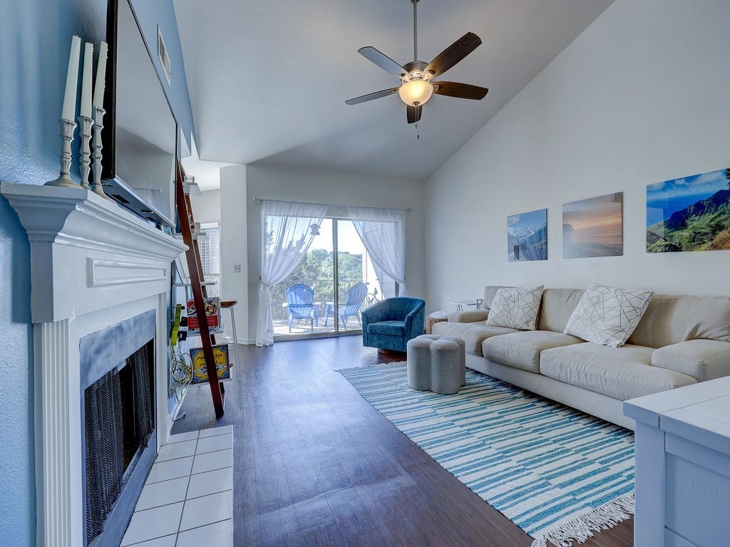 6000 Shepherd Mountain Cove 1708, Austin